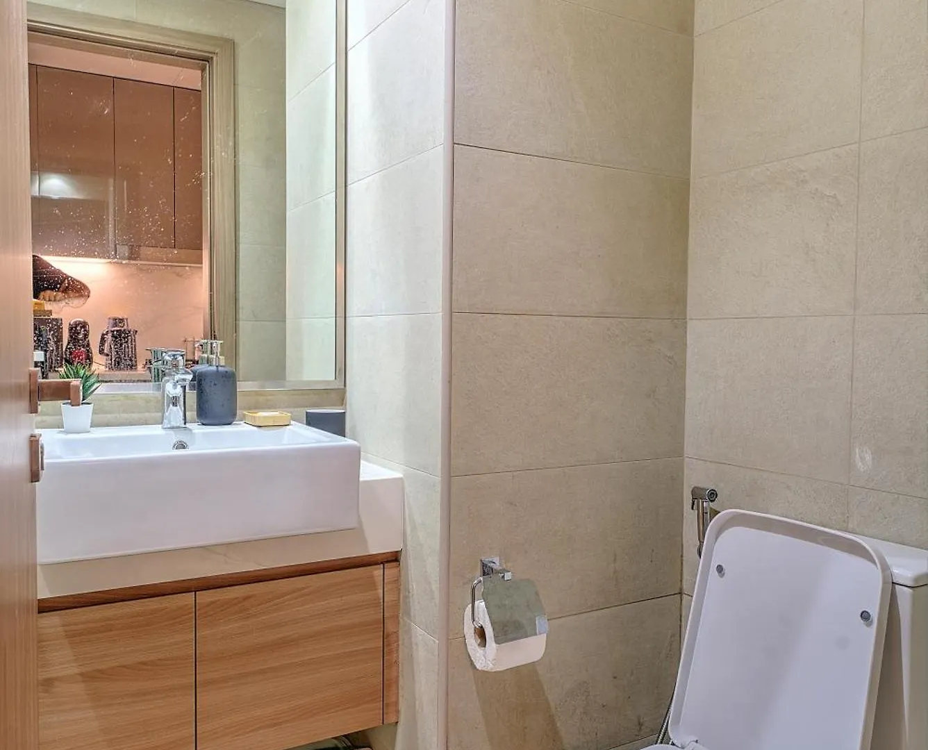 Stylish Studio Retreat Dubai